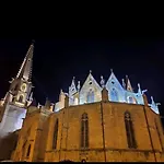 Les Remparts De 4*