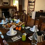 فندق مبيت وإفطار Les Remparts De 4*