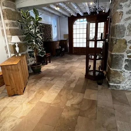 Alojamento de Acomodação e Pequeno-almoço Les Remparts De Mirepoix (Ariege)