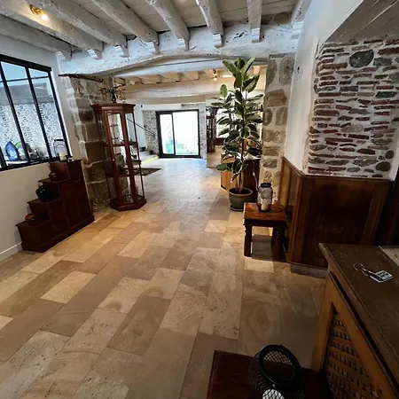 Sci Les Remparts De Mirepoix 4*