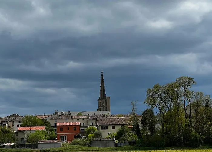 Sci Les Remparts De Mirepoix Mirepoix (Ariege)