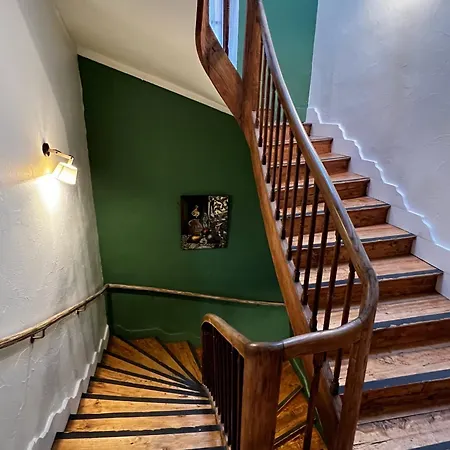 Sci Les Remparts De Mirepoix Bed & Breakfast 3*