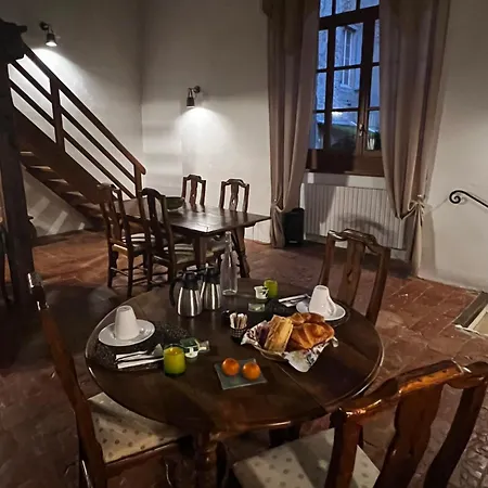 Sci Les Remparts De Mirepoix Mirepoix (Ariege)