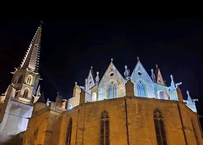 Sci Les Remparts De Mirepoix 3*